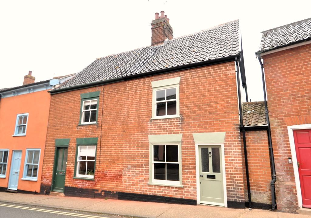 Chediston Street, Halesworth 2 bed semidetached house for sale £275,000