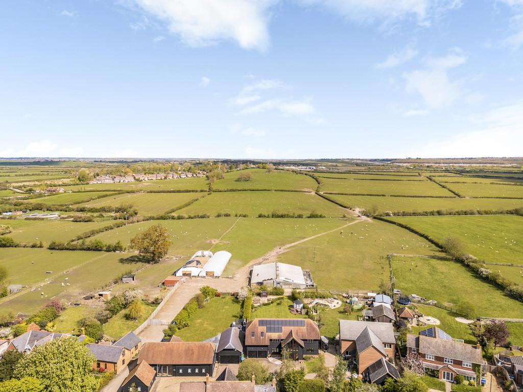 DJI 0726-Enhanced-NR17146372431714704586