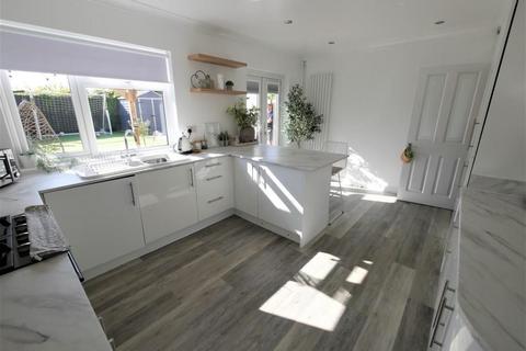 38 Diamond Close, Ipswich, IP1 5HN