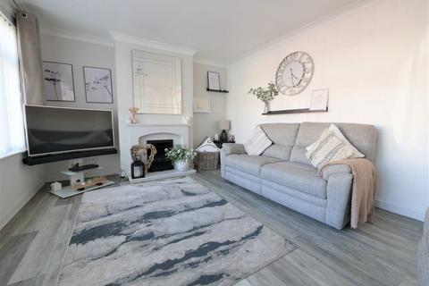 38 Diamond Close, Ipswich, IP1 5HN