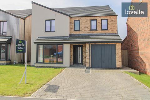 4 bedroom detached house for sale, Fritillary Drive, Healing DN41