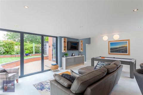 47a Coverhill Road, Grotton, Oldham, OL4 5RE