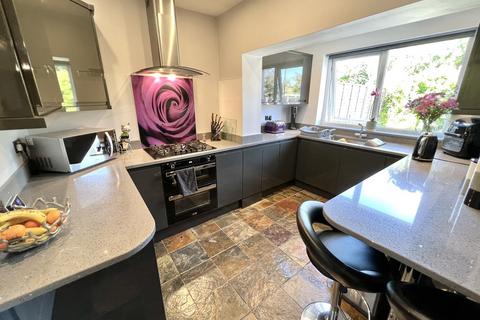 4 bedroom end of terrace house for sale, Hardwick Road, Solihull