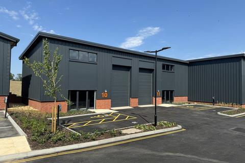 Industrial unit to rent, Unit 11 Block E, East Horton Business Park, Knowle Lane, Fair Oak, Eastleigh, SO50 7DZ