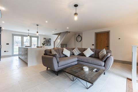 4 bedroom barn conversion for sale, Luxury Barn Conversion in Alby