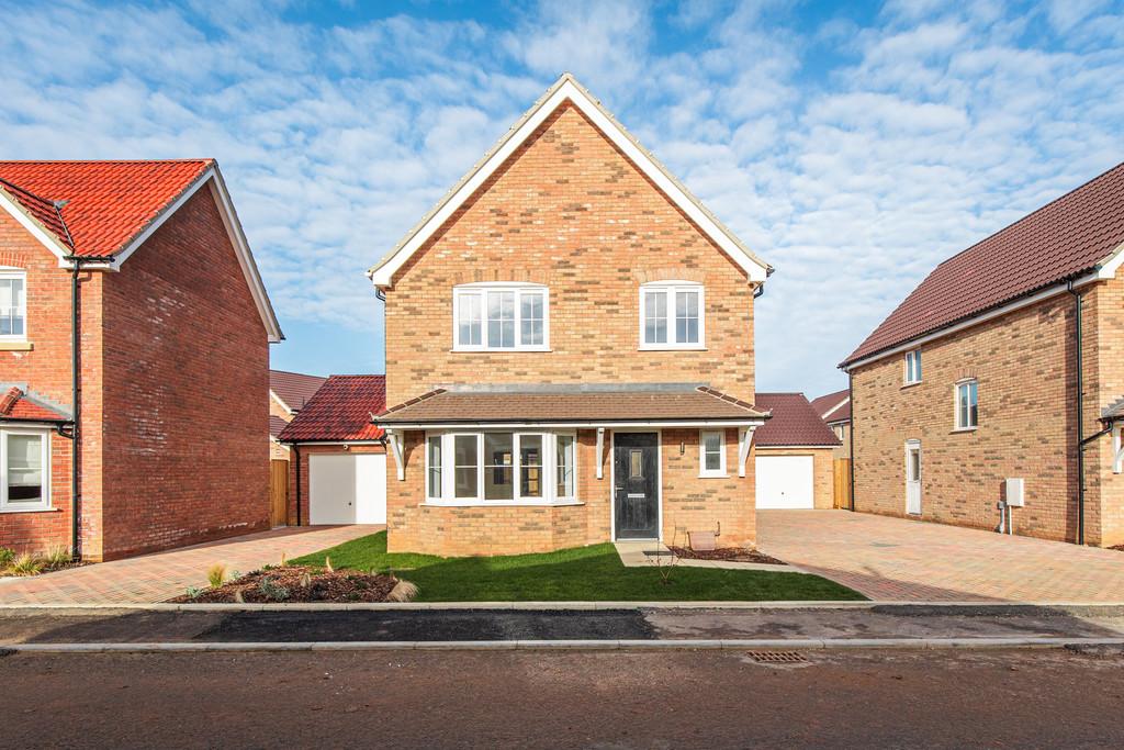 Hunstanton 3 bed detached house for sale £395,000