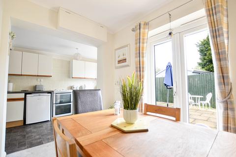 5 Crown Close, Lower Broadheath, Worcester, WR2 6RB