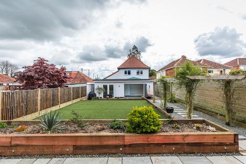 4 bedroom detached house for sale, Norwich