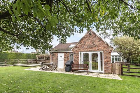 4 bedroom detached bungalow for sale, Wiggenhall St Mary Magdalen