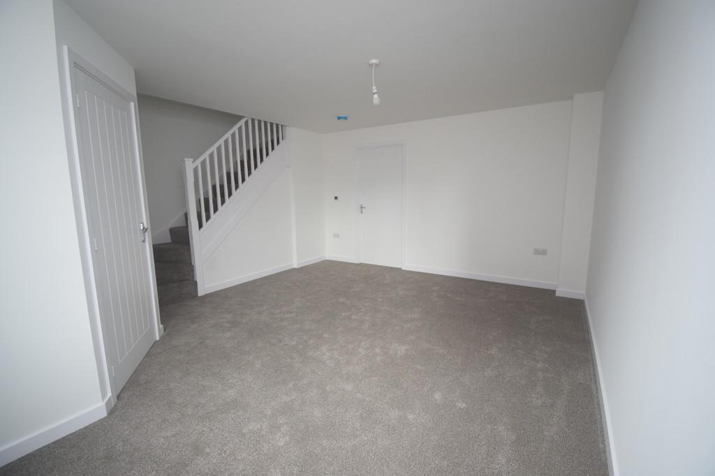 Living Room (3)