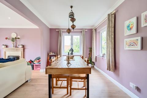 Serendip Chanton Drive, Epsom, KT17 3DN