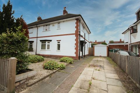 3 bedroom semi-detached house to rent, Newry Park, Chester CH2