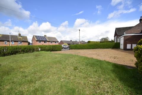 2 bedroom detached bungalow for sale, Meadow View Road, Whitchurch