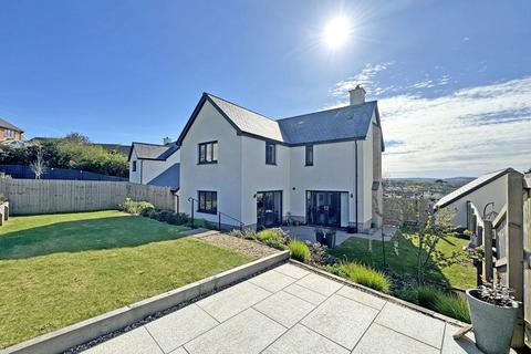 4 bedroom detached house for sale, Carnon Downs, Truro, Cornwall