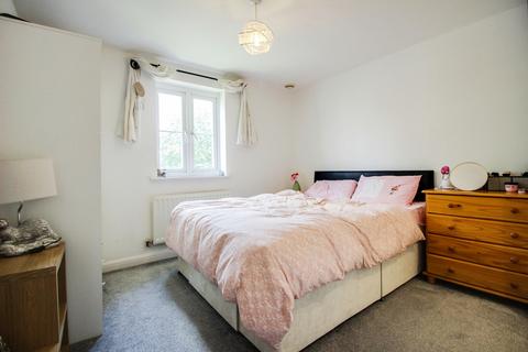 2 bedroom apartment for sale, Brunel Crescent, Swindon