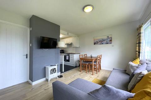 2 bedroom chalet for sale, Bucklands, Buck`s Cross