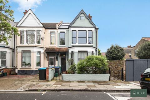 2 bedroom apartment for sale, Radcliffe Avenue, London NW10