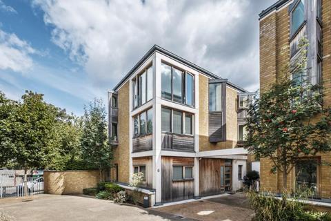 4 bedroom house for sale, Robinswood Mews, Highbury, London