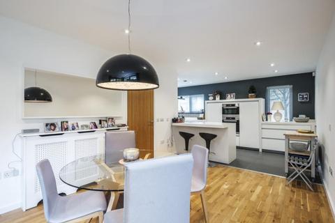 4 bedroom house for sale, Robinswood Mews, Highbury, London