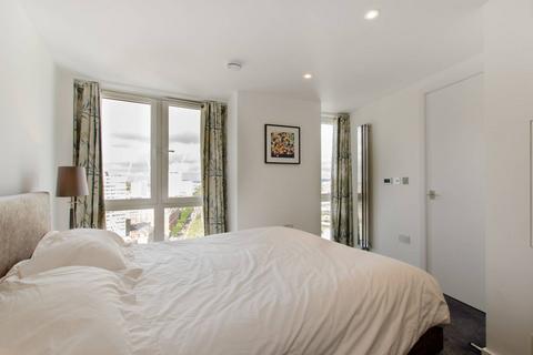 1 bedroom flat to rent, City Road, Clerkenwell, London, EC1V
