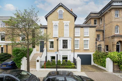 7 bedroom semi-detached house for sale, London SW17