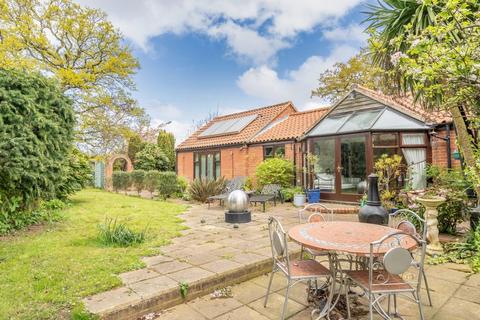 5 bedroom barn conversion for sale, Rollesby