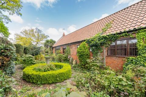 5 bedroom barn conversion for sale, Rollesby