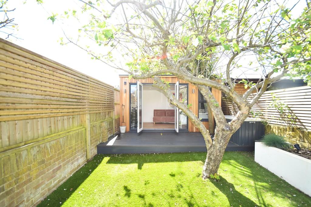 Office.garden.JPG.tmp