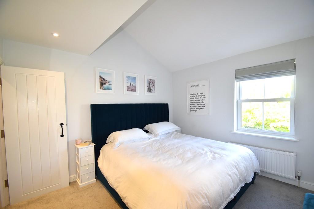 Main bedroom 2
