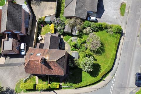 Leahurst Coxcombe Lane, Chiddingfold, Godalming, GU8 4QF