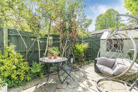 3 Tack Mews, London, SE4 1XS