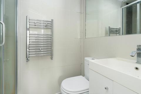 2 bedroom apartment to rent, Fabian House, Cannon Street Road, Whitechapel