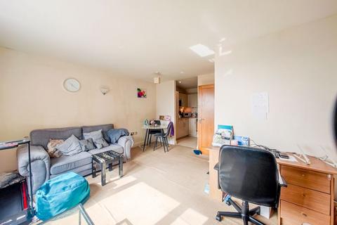 1 bedroom apartment for sale, Miles Close, West Thamesmead, SE28