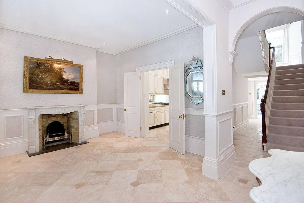 Montpelier Square, Knightsbridge... 5 bed house for sale £6,750,000