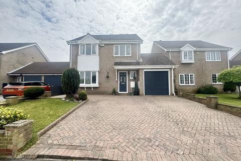4 bedroom detached house for sale, MARIAN WAY, WALTHAM