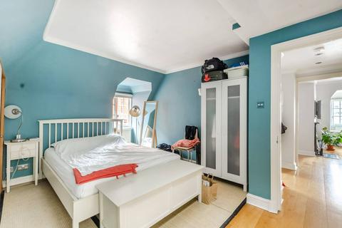 1 bedroom flat for sale, Maiden Lane, Covent Garden, London, WC2E