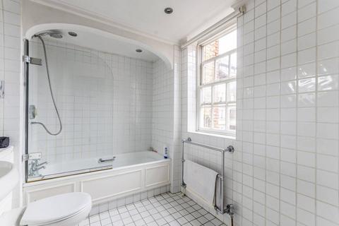 Flat 4, 25 Maiden Lane, London, WC2E 7NR