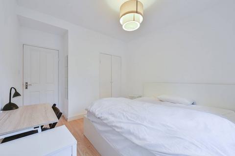 2 bedroom flat for sale, Birkenhead Street, Bloomsbury, London, WC1H