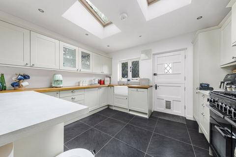 170 North Cray Road, Sidcup, DA14 5EL