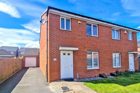 3 bedroom semi-detached house for sale, Lakelot Close, Willenhall