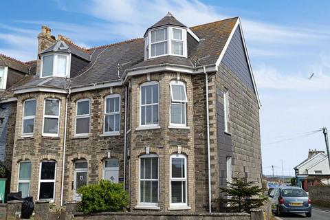 6 bedroom end of terrace house for sale, Trenance Road, Newquay TR7