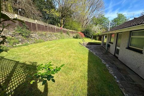 6 Lychgate Drive, Truro, TR1 3UE