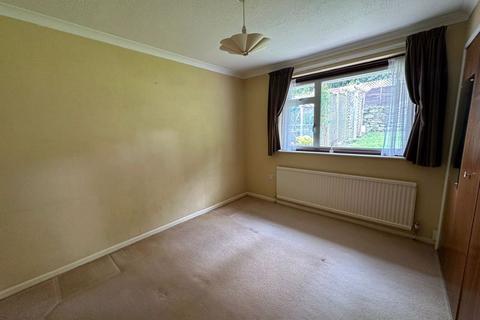 6 Lychgate Drive, Truro, TR1 3UE