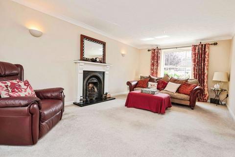 5 bedroom detached house for sale, Barrack Close, Sutton Coldfield, B75 7HB