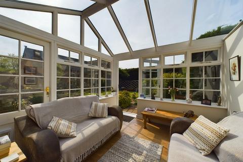 5 bedroom semi-detached house for sale, Barton Turns, Barton Under Needwood