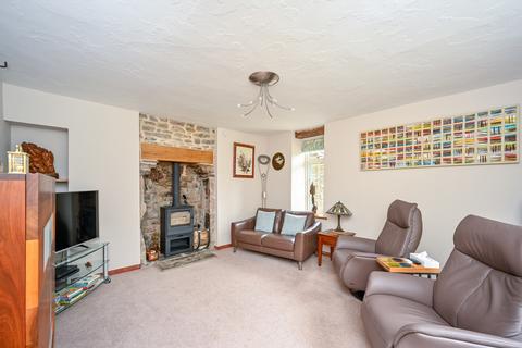 4 bedroom detached house for sale, Milldale, Alstonefield