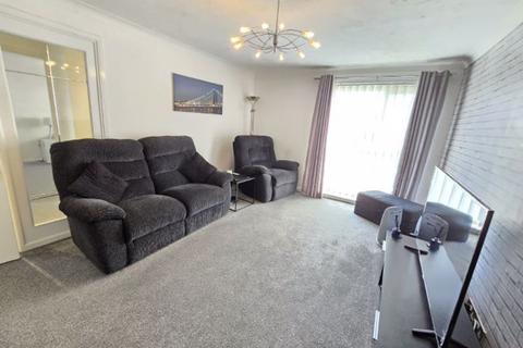 2 bedroom flat for sale, College Road, Ashington