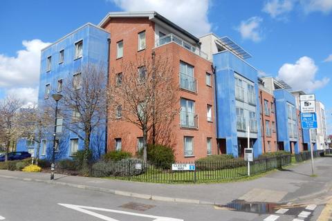 2 bedroom apartment for sale, Cleeve Way, Sutton