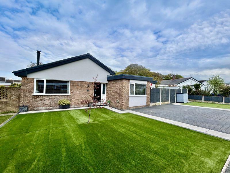 Sunningdale, Abergele 3 bed detached bungalow for sale £395,000
