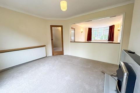 37 Lindrosa Road, Sutton Coldfield, B74 3LB
